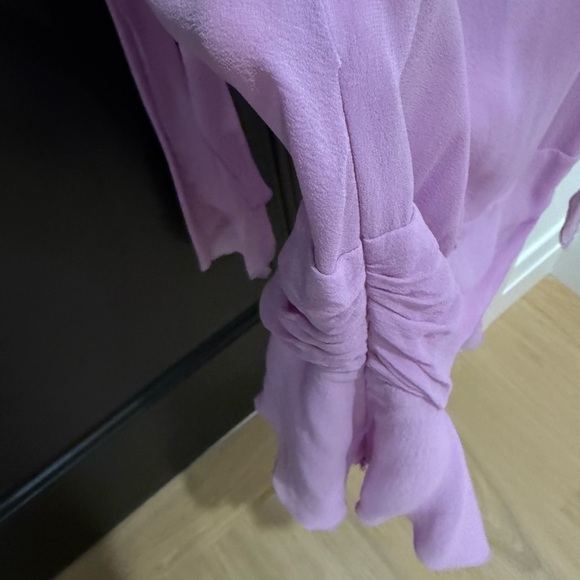 Elegant Lavender Women's Top - Picture 5 of 7